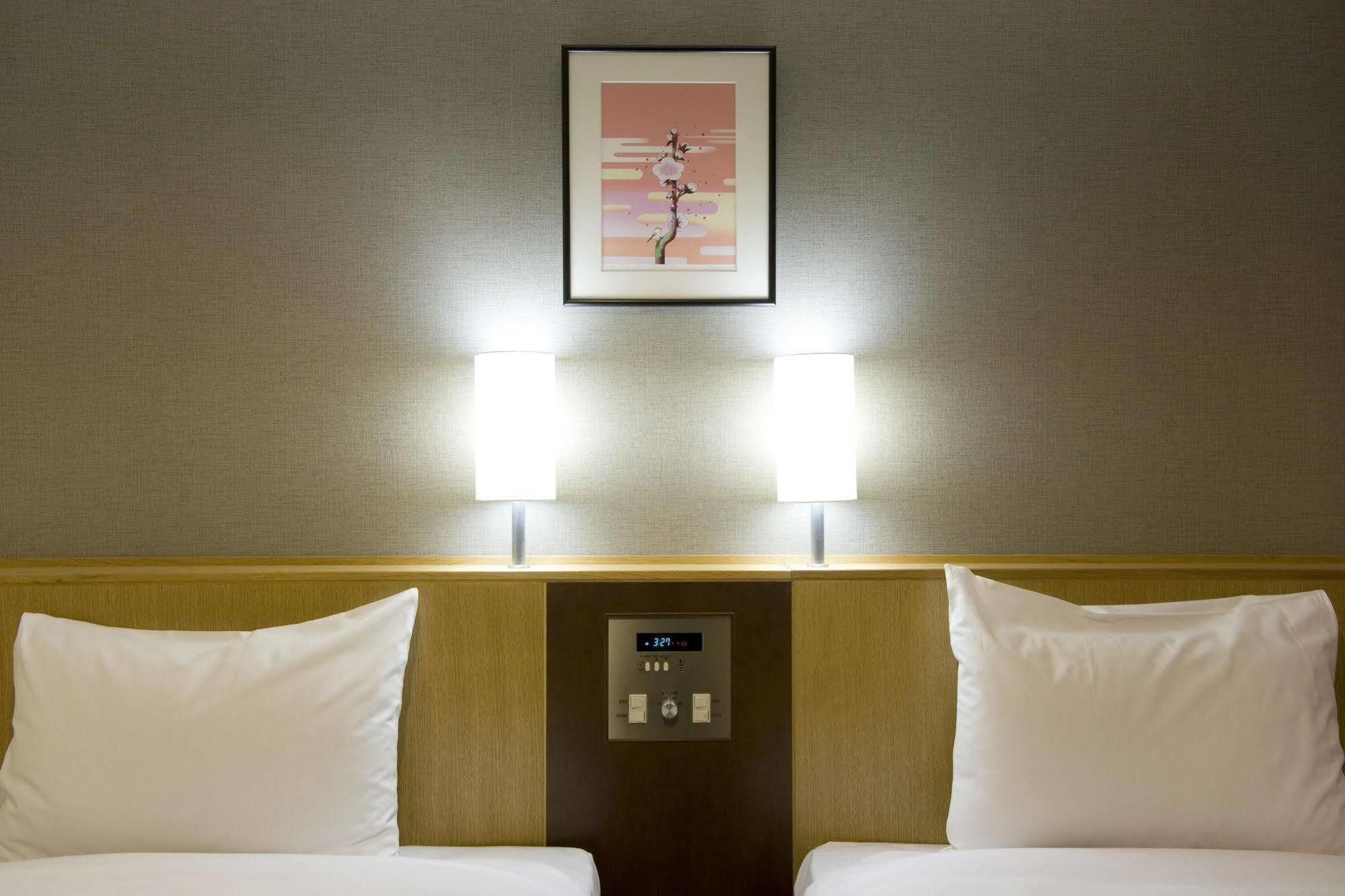 Unizo Inn Tokyo Asakusa Dış mekan fotoğraf